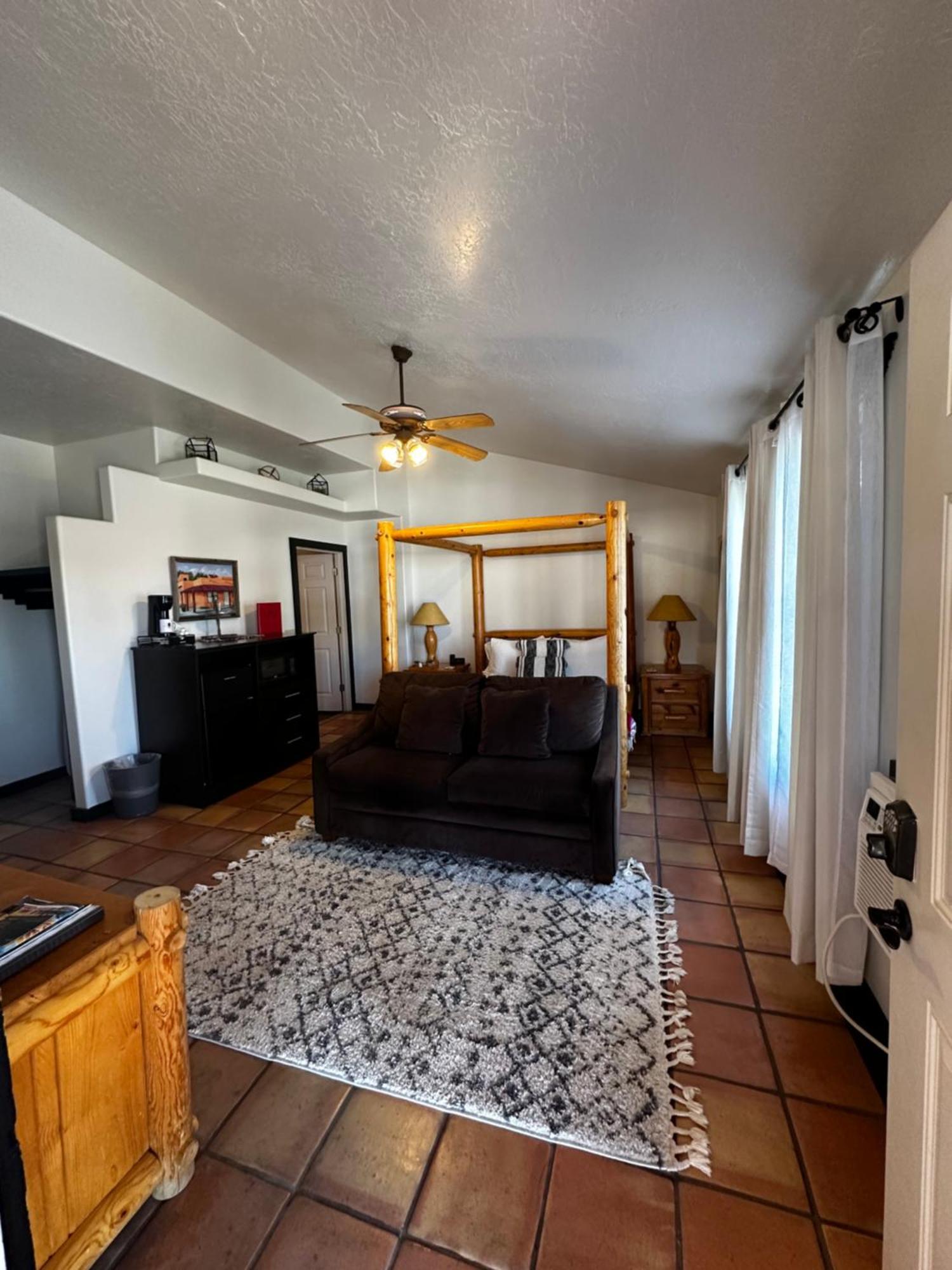 Adobe Rose Boutique Inn Artesia Dış mekan fotoğraf