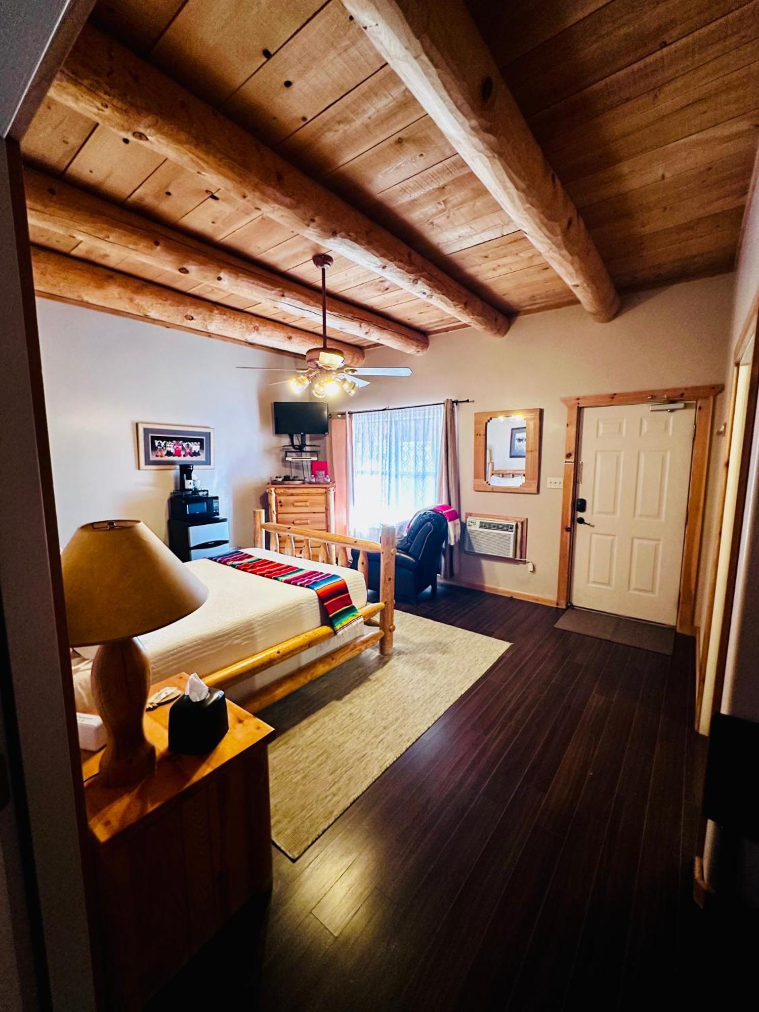 Adobe Rose Boutique Inn Artesia Dış mekan fotoğraf