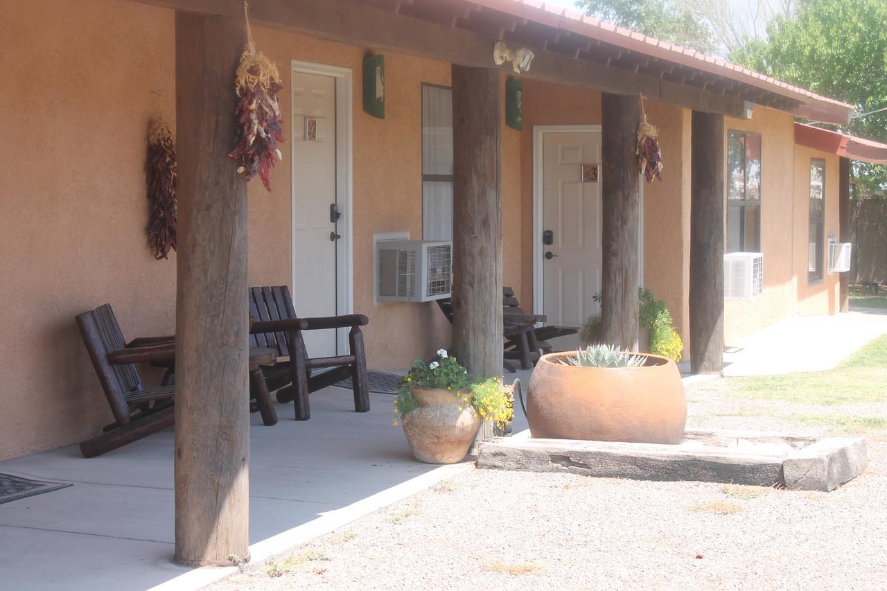 Adobe Rose Boutique Inn Artesia Dış mekan fotoğraf